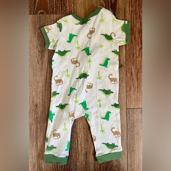 NWOT Okie Dokie 100% Cotton Cross Body Zipper Short Sleeve Romper Size 9 Months - Picture 7 of 7